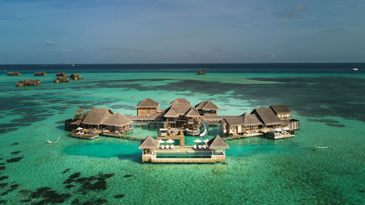 overview water villas-gili lankanfushi maldives