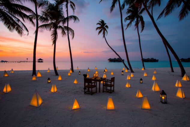 romantic fine dining-gili lankanfushi maldives