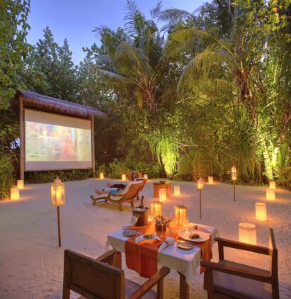 outdoor cinema-gili lankanfushi maldives