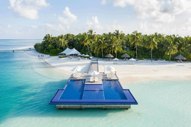 quiet zone pool-conrad maldives rangali island