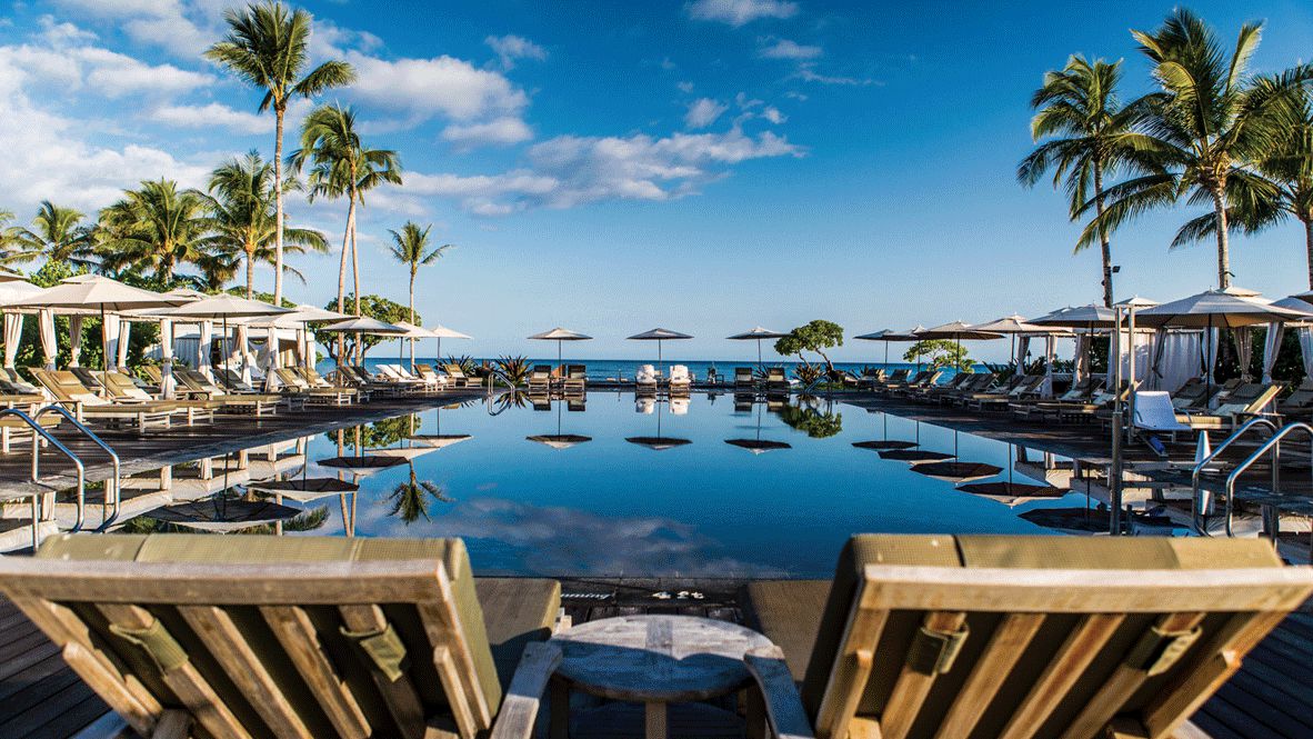 hotel outdoor pool-four seasons resort hualalai hawaii