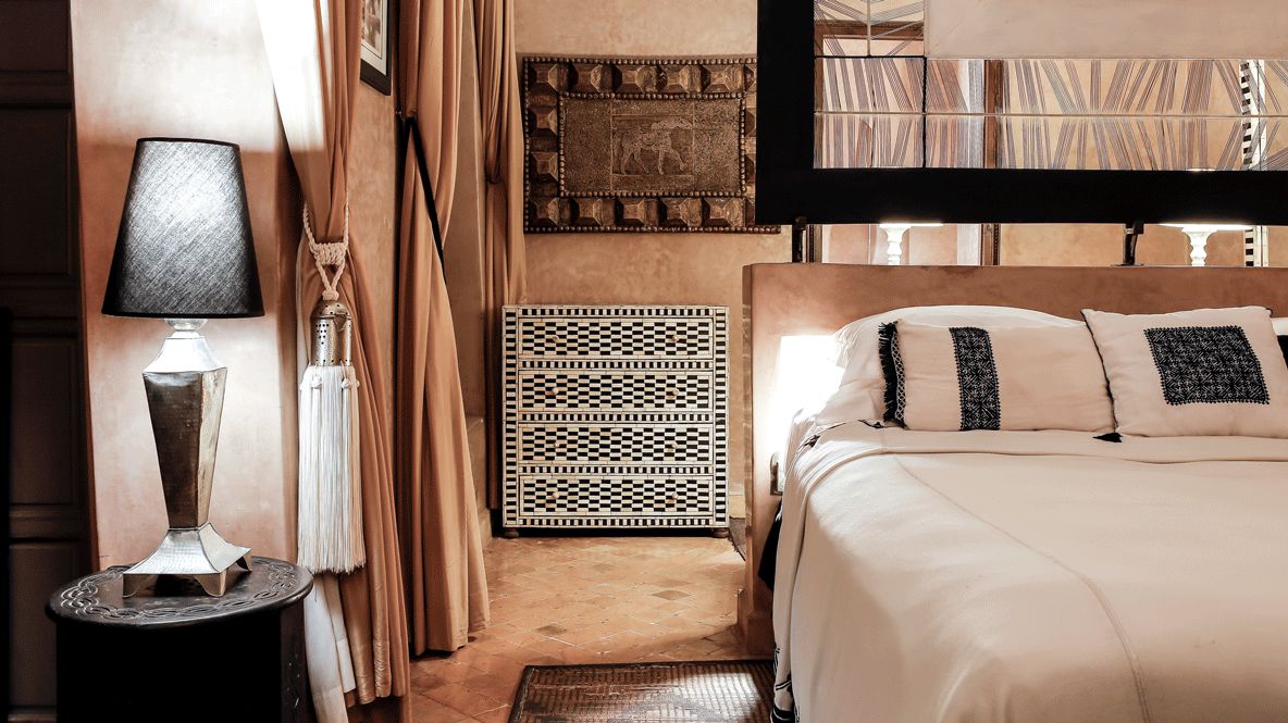 bedroom suite-riad noir d'ivoire marrakech