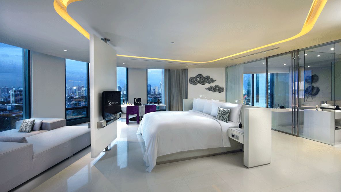 bedroom suite panorama view-sofitel bangkok
