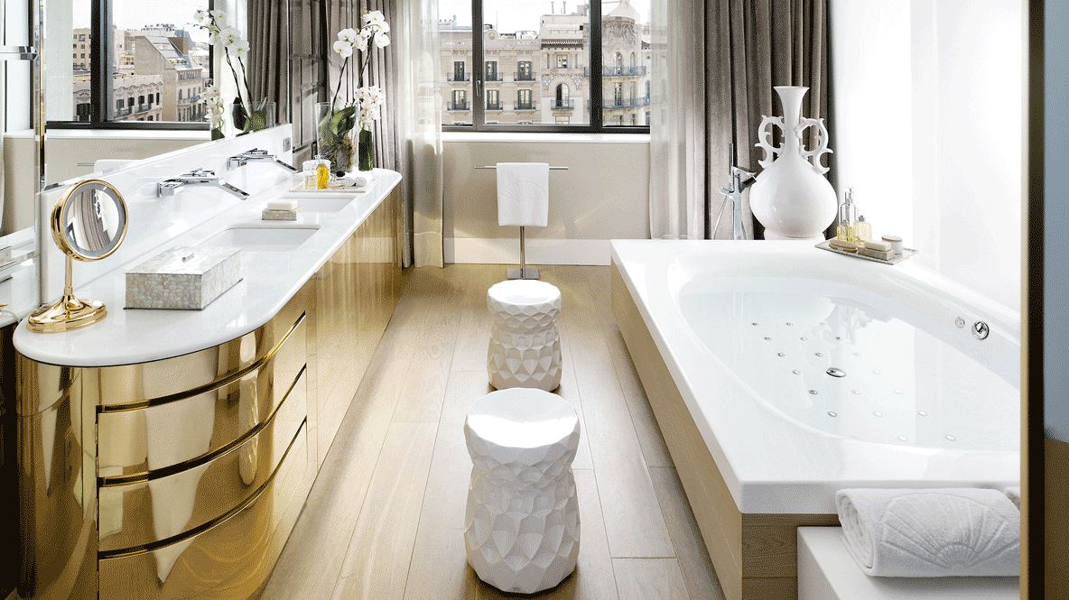 penthouse suite bathroom-mandarin oriental barcelona