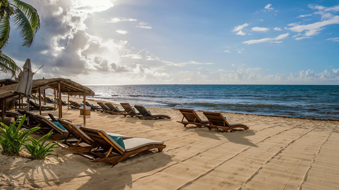 private beach hotel-viceroy riviera maya mexico