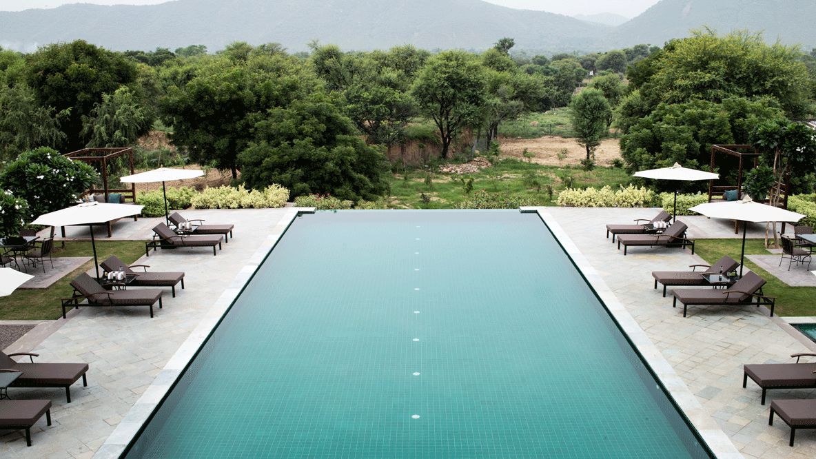 outdoor pool-alila fort bishangarh india