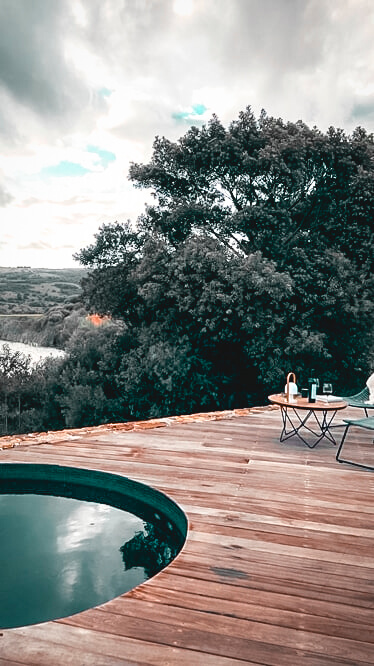 terrace bungalow-sacromonte landscape hotel uruguay