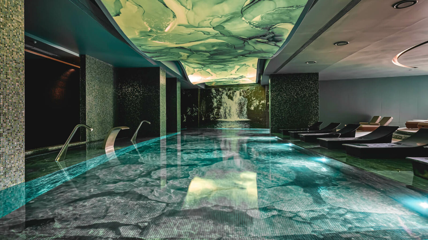 heated indoor pool-savoy palace madeira