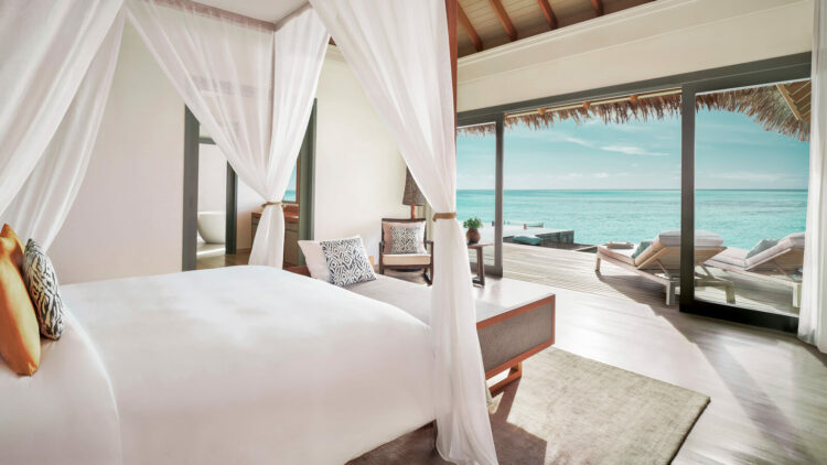 vakkaru-island-maldives-bedroom