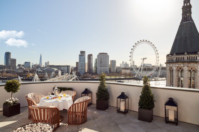 rooftop restaurant-corinthia london