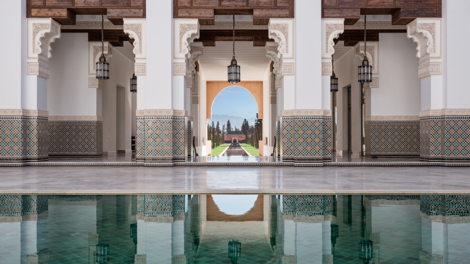 ayurvedic spa pool-the overoi marrakech
