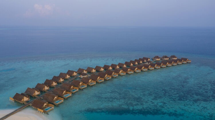 overwater villas-faarufushi maldives