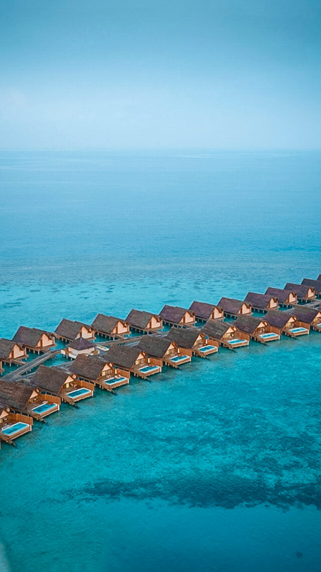 overwater villas-faarufushi maldives