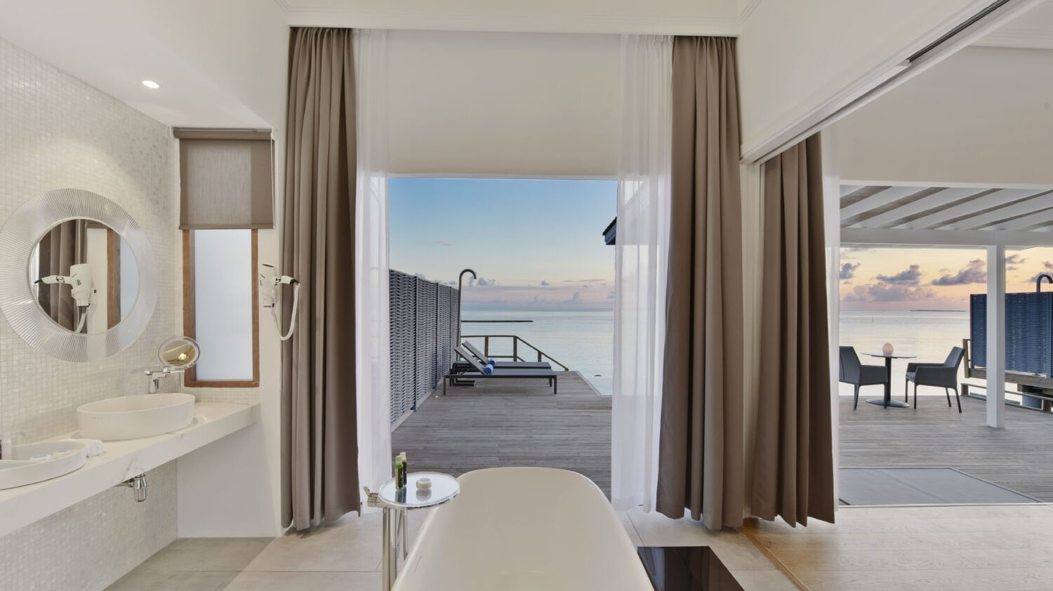 modern bathroom-kuramathi maldives