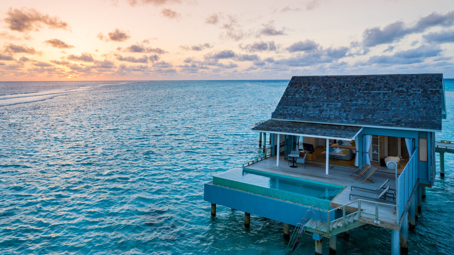 overwater villa with pool-kuramathi maldives
