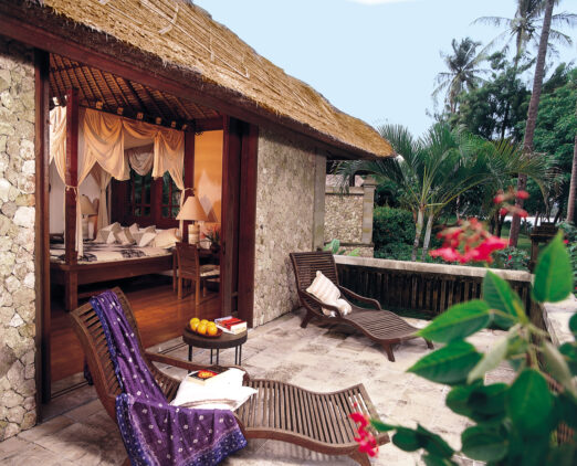 the-oberoi-beach-resort-lombok-villa-terrace