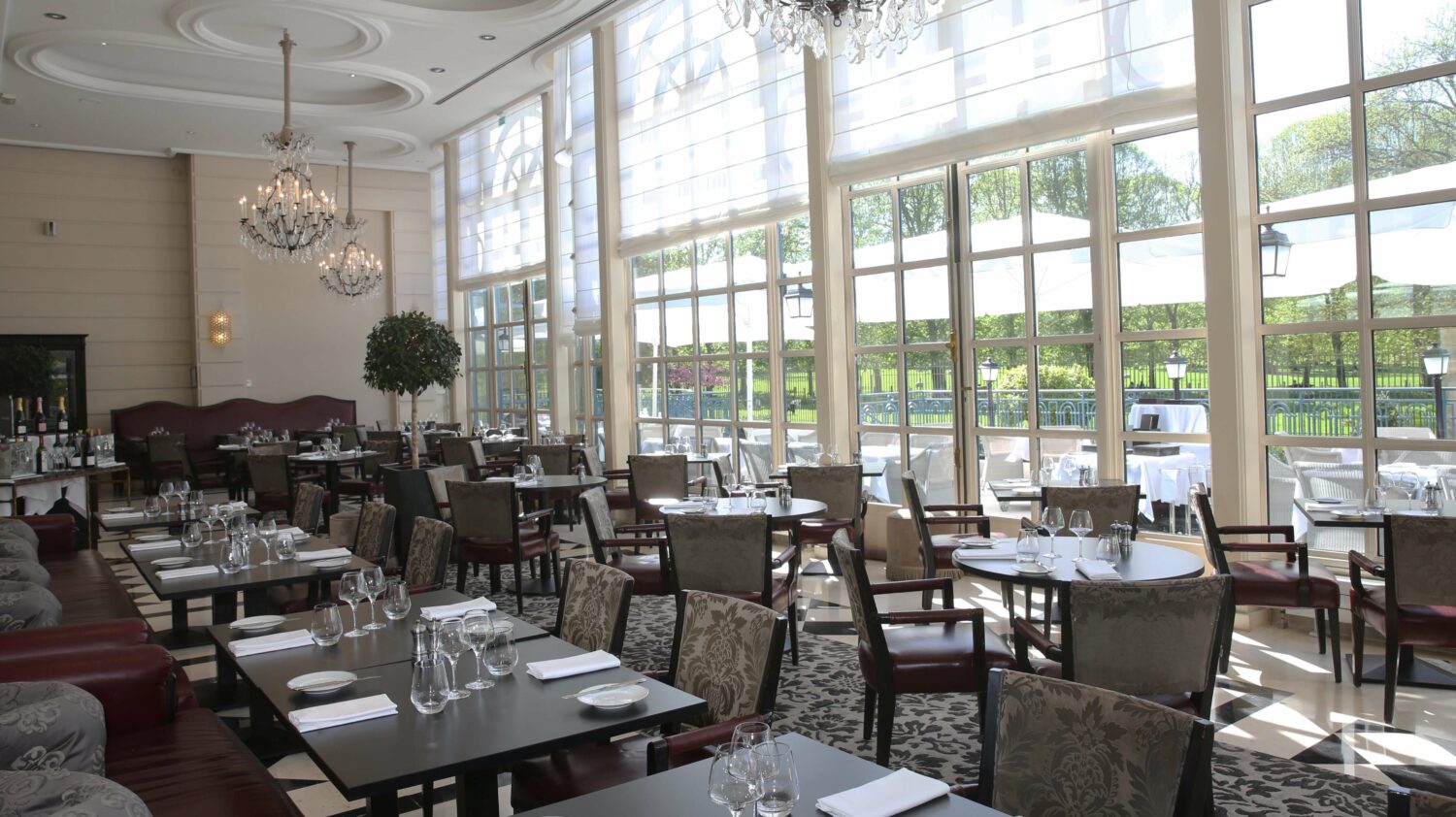 la veranda gordon ramsay restaurant-waldorf astoria versailles - trianon palace france