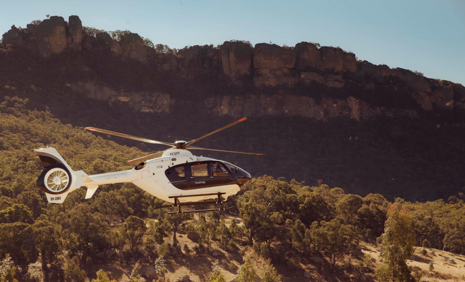 emirates one&only wolgan valley australia-helicopter tour