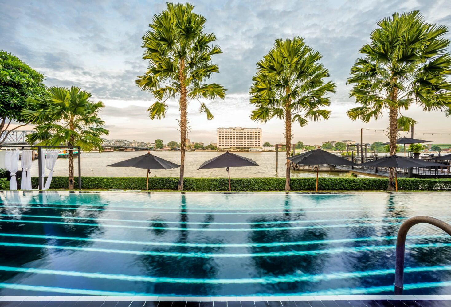 outdoor swimming pool-the siam bangkok
