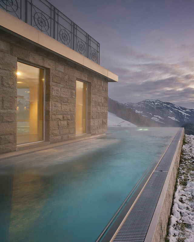 Hotel-Villa-Honegg-outdoor-pool-winter-toplists