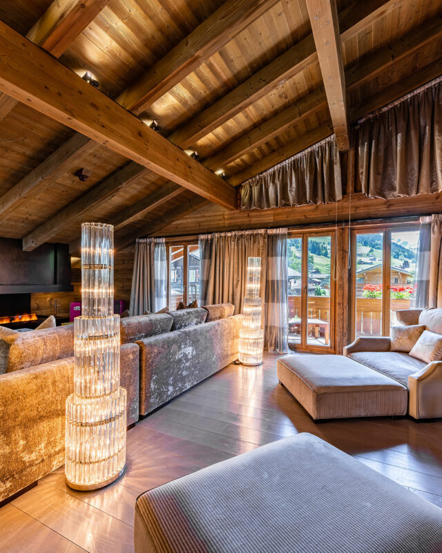 Ultima-Gstaad-presidential-suite-living-room-toplists