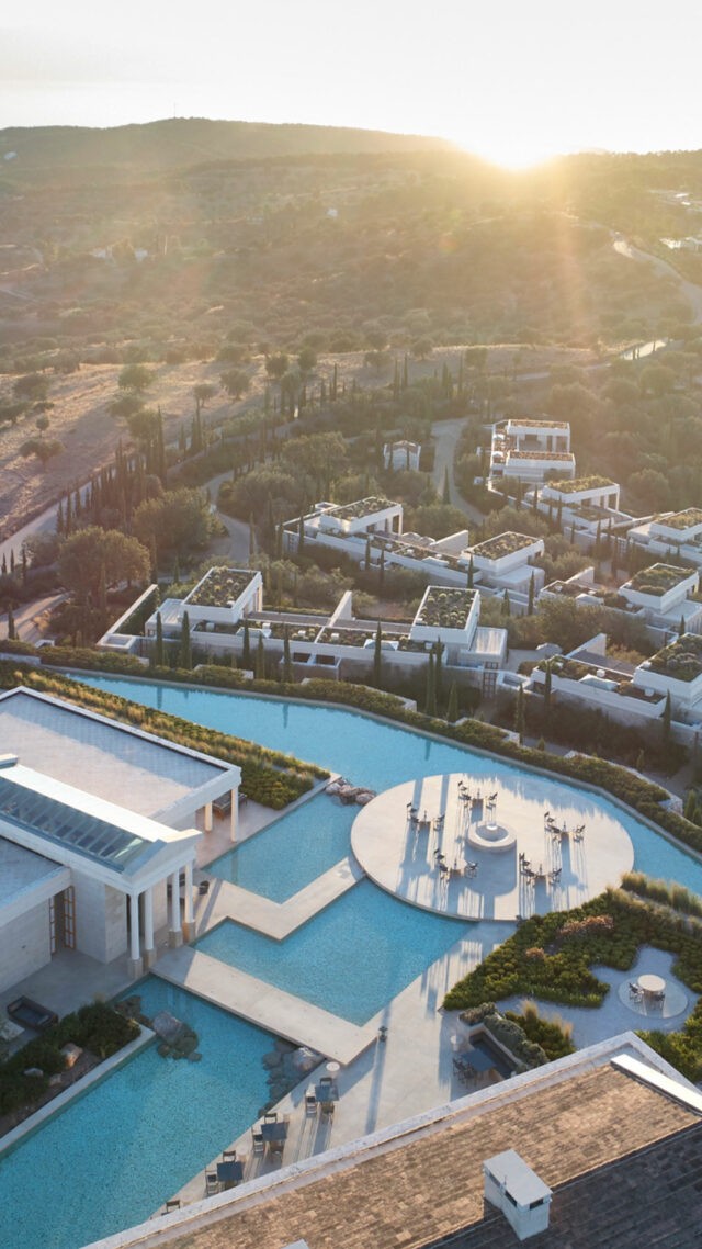 Amanzoe_areal-view-mobile