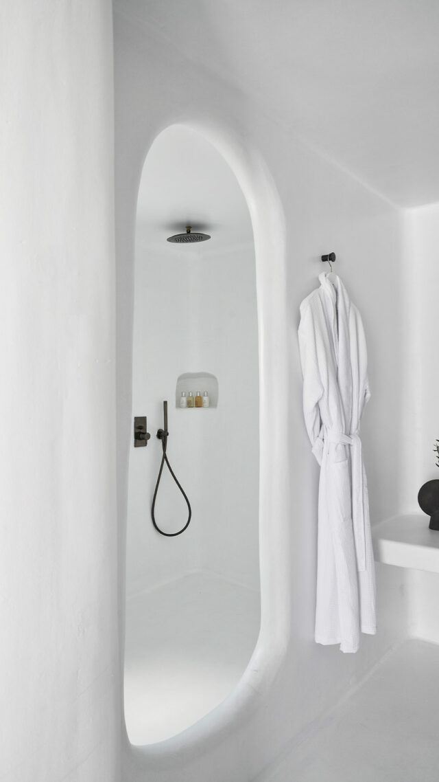 OMMA-Santorini_Bathroom-mobile