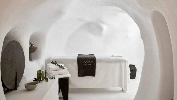 OMMA-Santorini_Spa-Cave-Room