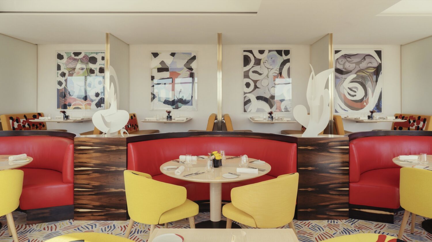 cheval_blanc_paris_france_restaurant_interior