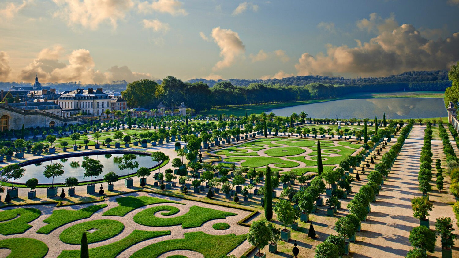 Hotel-de-Crillon_Versailles-Garden