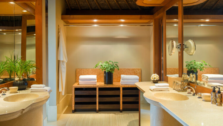 Amankila, Indonesia - Suite Bathroom